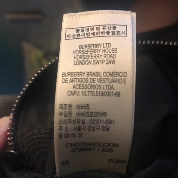 Authentic Black Burberry Bag Patent Leather Handles Handbag Tote - Picture 8 of 8